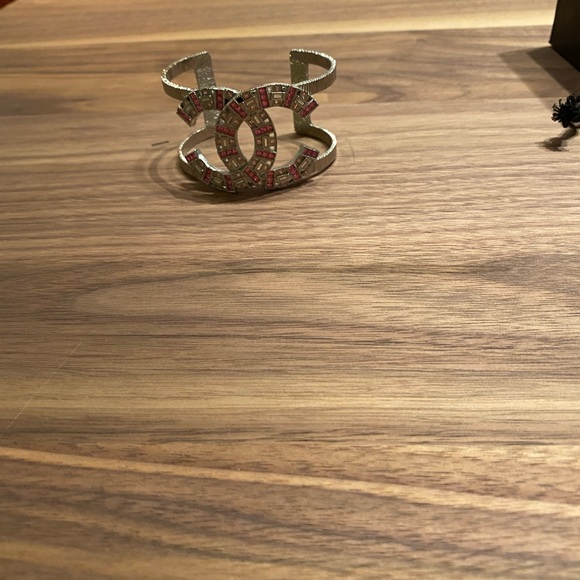 Chanel Bracelet - Picture 3 of 9